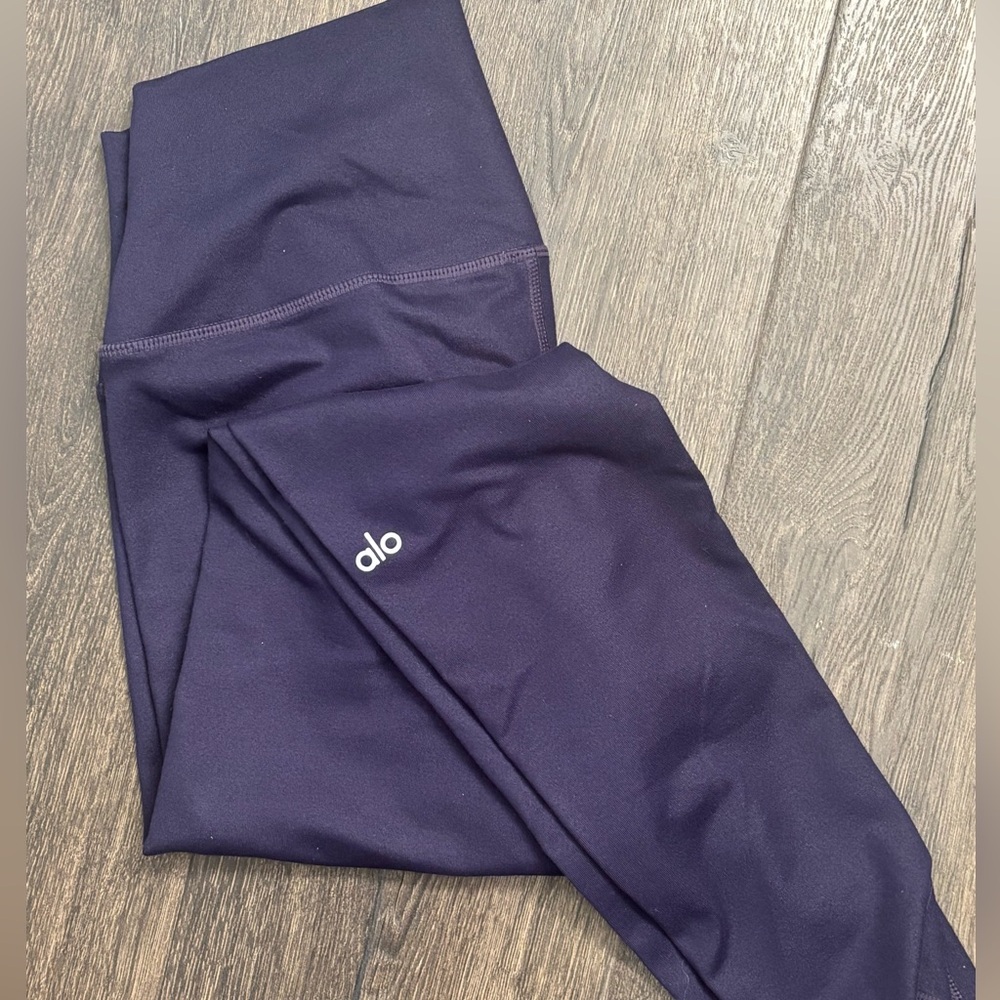 ALO Yoga Purple Performance Leggings